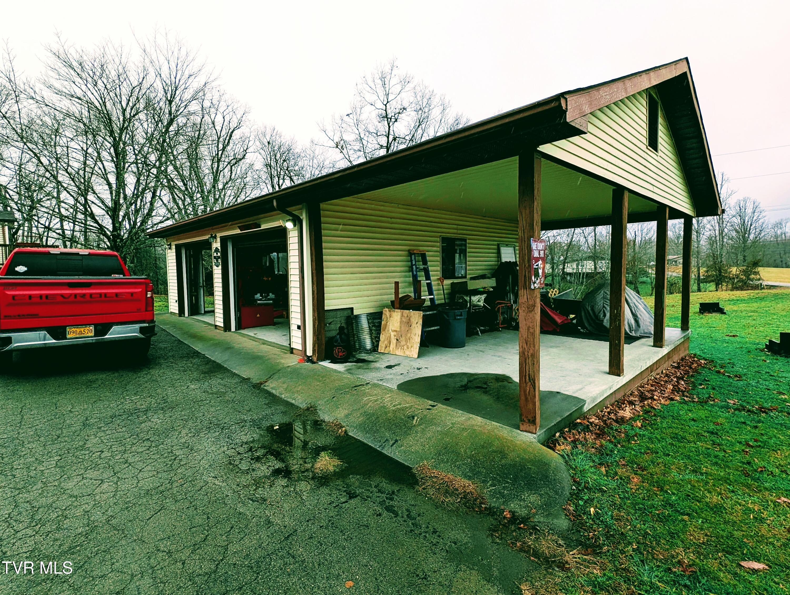 3645 DC Caney Ridge Road Clintwood, VA 24228 - Photo 14 of 54 1000011467