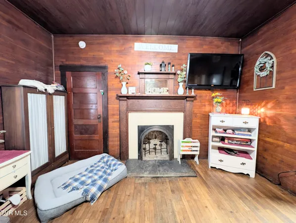$237,900 | 3645 DC Caney Ridge Road, Clintwood, VA 24228