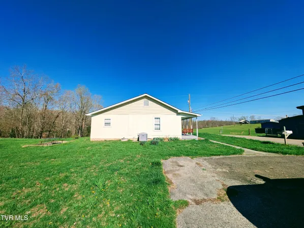 $237,900 | 3645 DC Caney Ridge Road, Clintwood, VA 24228
