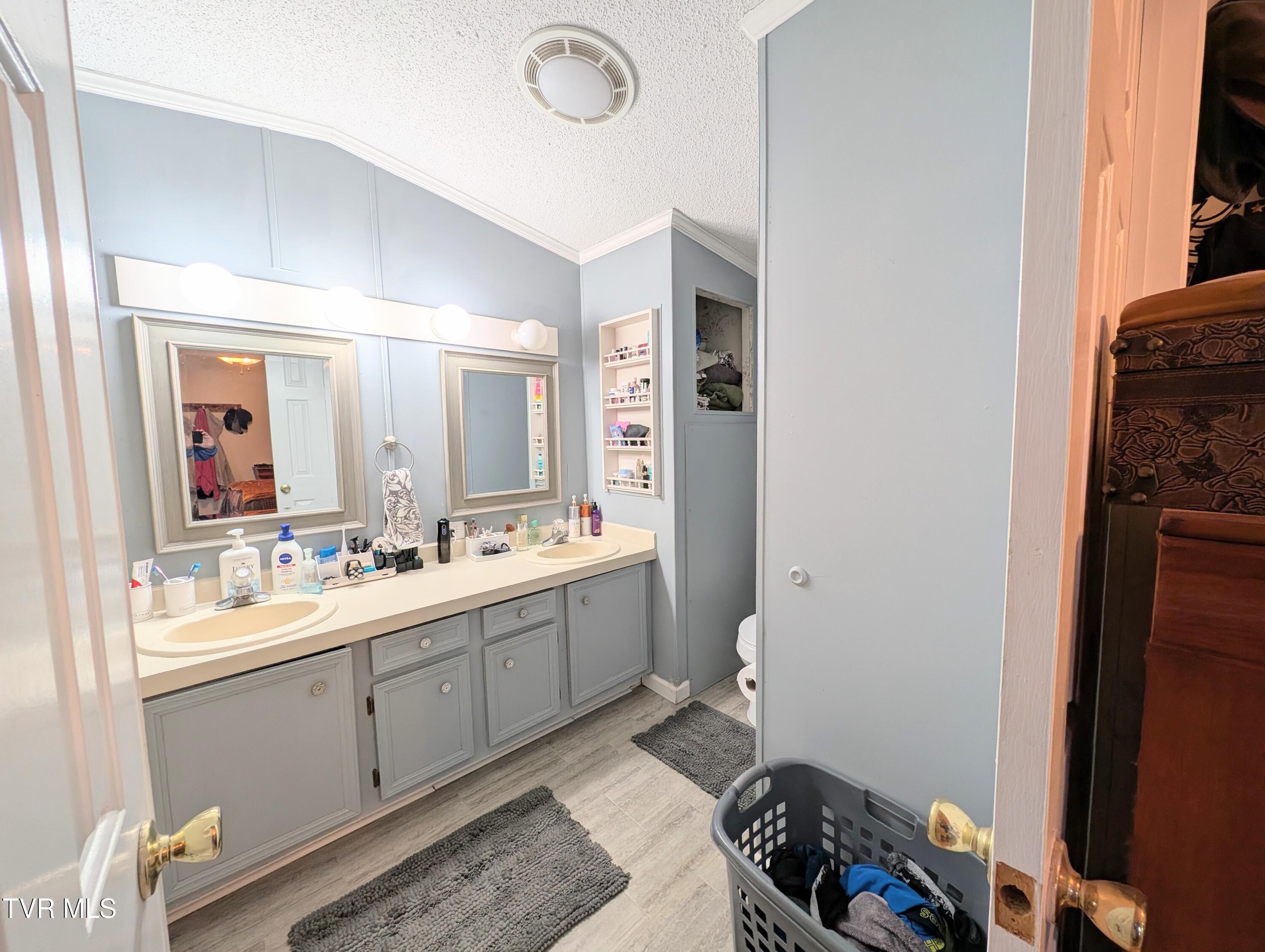 3645 DC Caney Ridge Road Clintwood, VA 24228 - Photo 48 of 54 1000011505