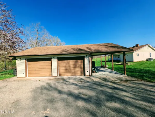 $237,900 | 3645 DC Caney Ridge Road, Clintwood, VA 24228