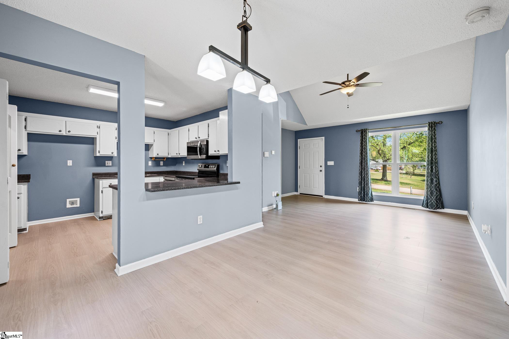 104 Jacqueline Road Piedmont, SC 29673 - Photo 13 of 38