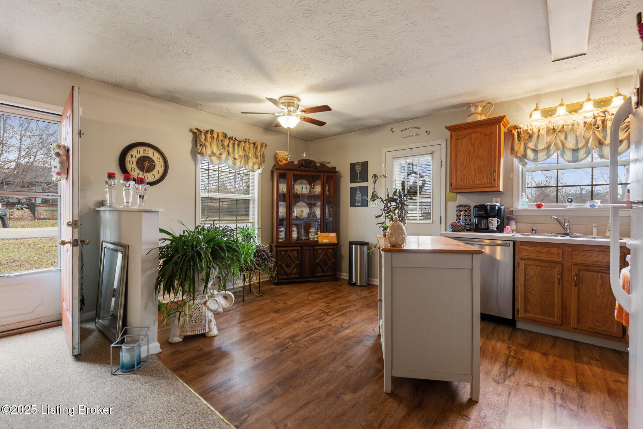 1499 Flatlick Road Mount Washington, KY 40047 - Photo 9 of 41 13