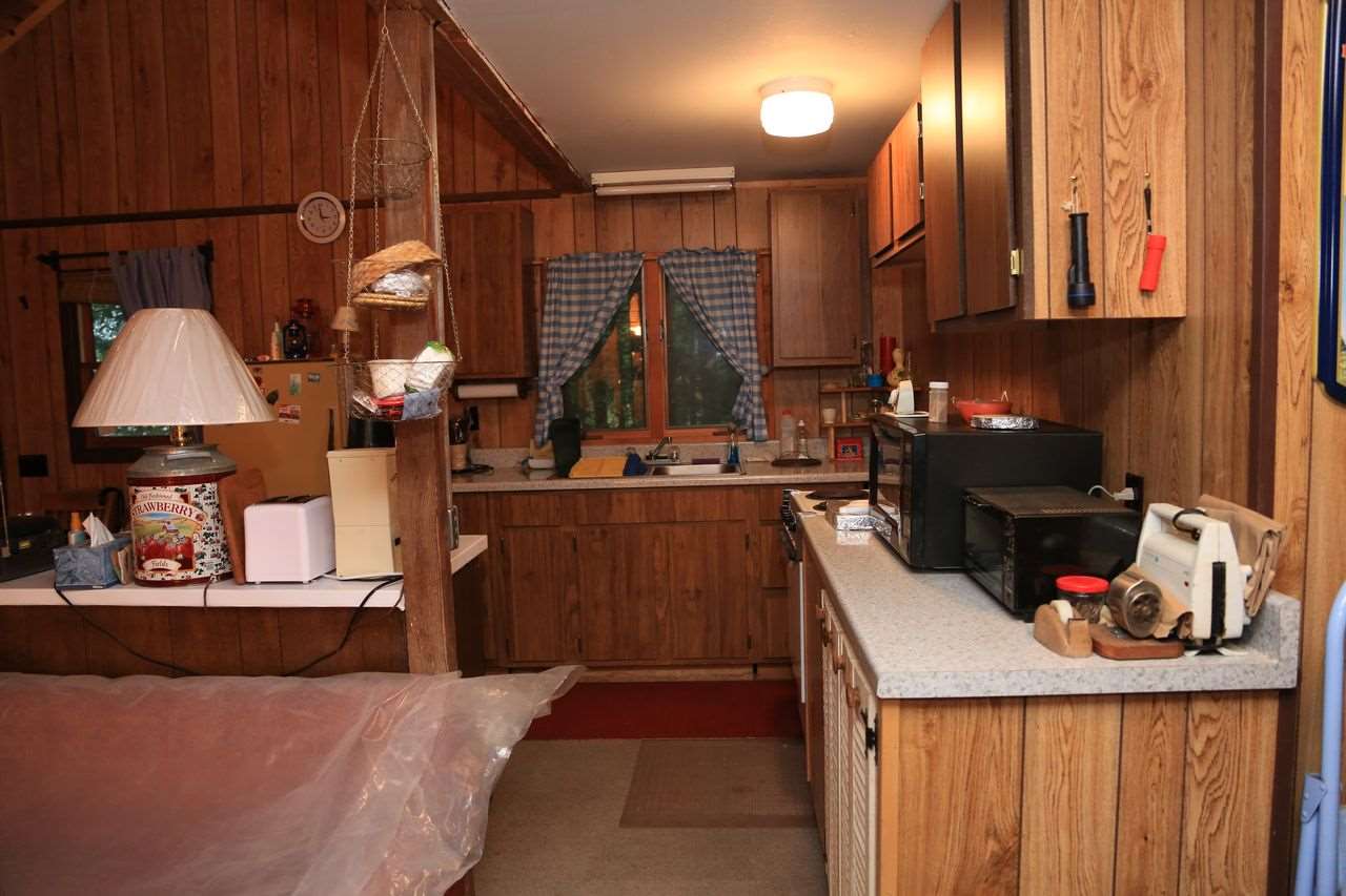 105 West Side Road Lunenburg, VT 05906 - Photo 22 of 30