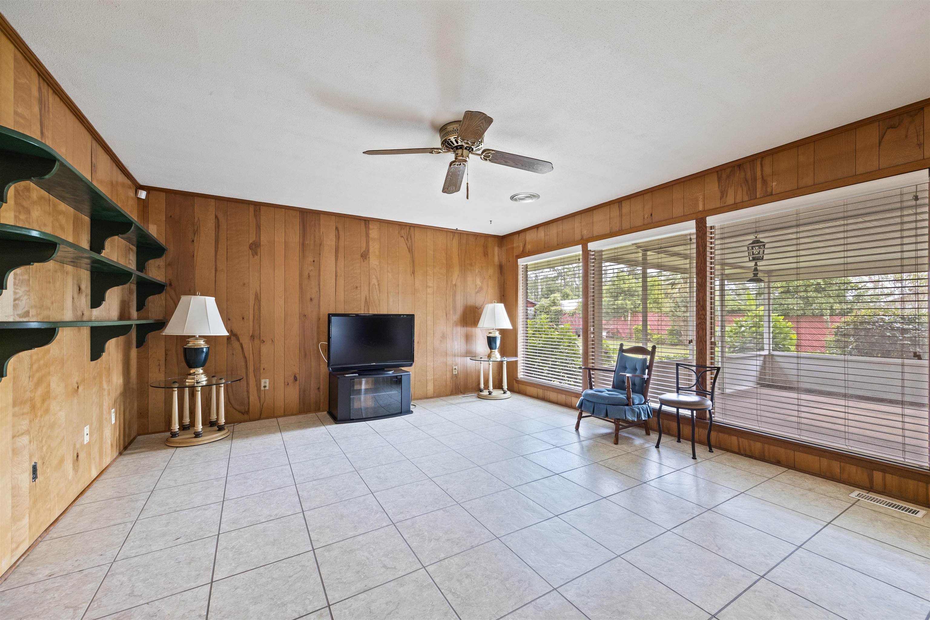 319 Southeast Bunker Street Madison, FL 32340 - Photo 15 of 42