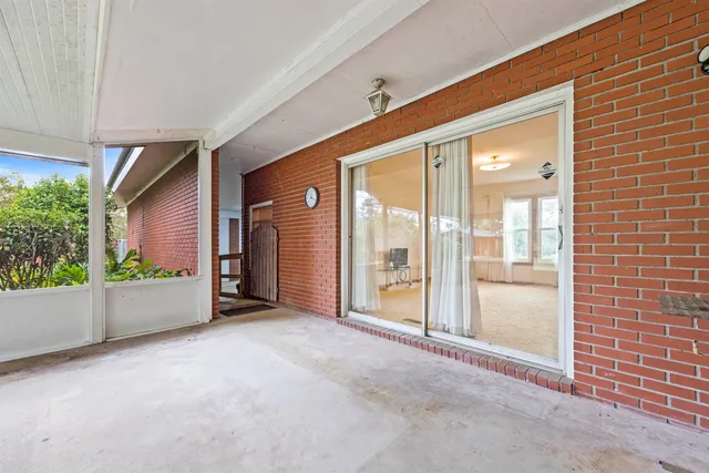 $325,000 | 319 Southeast Bunker Street, Madison, FL 32340