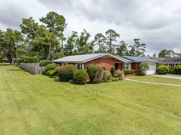 $299,000 | 319 Southeast Bunker Street, Madison, FL 32340