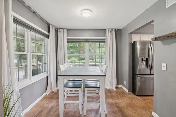 $599,900 | 1923 East Kimmel Road, Jackson, MI 49201