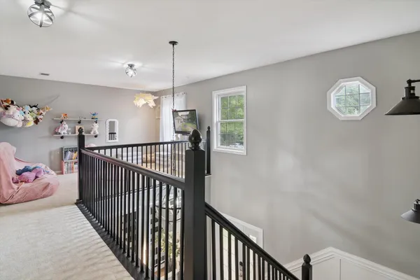 $599,900 | 1923 East Kimmel Road, Jackson, MI 49201