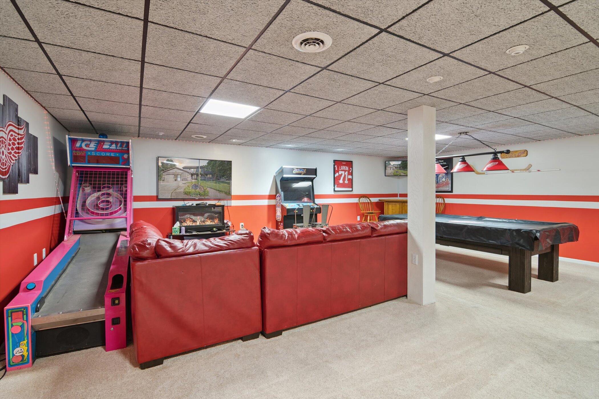 1923 East Kimmel Road Jackson, MI 49201 - Photo 37 of 75 37-1923-E-Kimmel-Rd-Jackson-MI-49201-Win