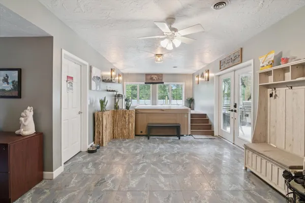 $599,900 | 1923 East Kimmel Road, Jackson, MI 49201