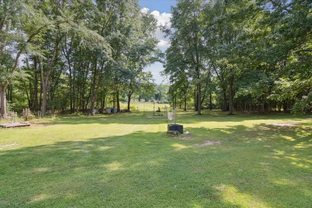 $599,900 | 1923 East Kimmel Road, Jackson, MI 49201