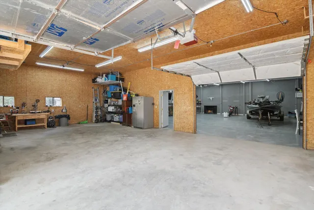 $599,900 | 1923 East Kimmel Road, Jackson, MI 49201