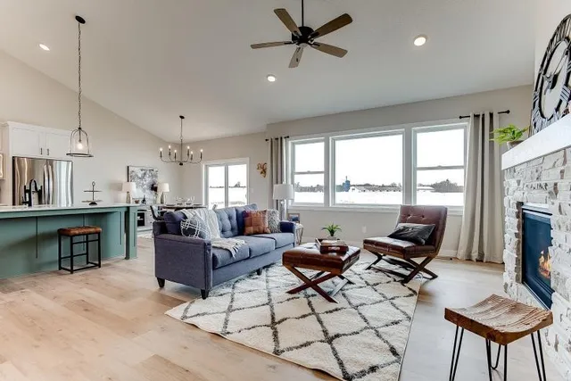 $610,900 | 304-xx Nicholas Street, Grand Rapids, MN 55744