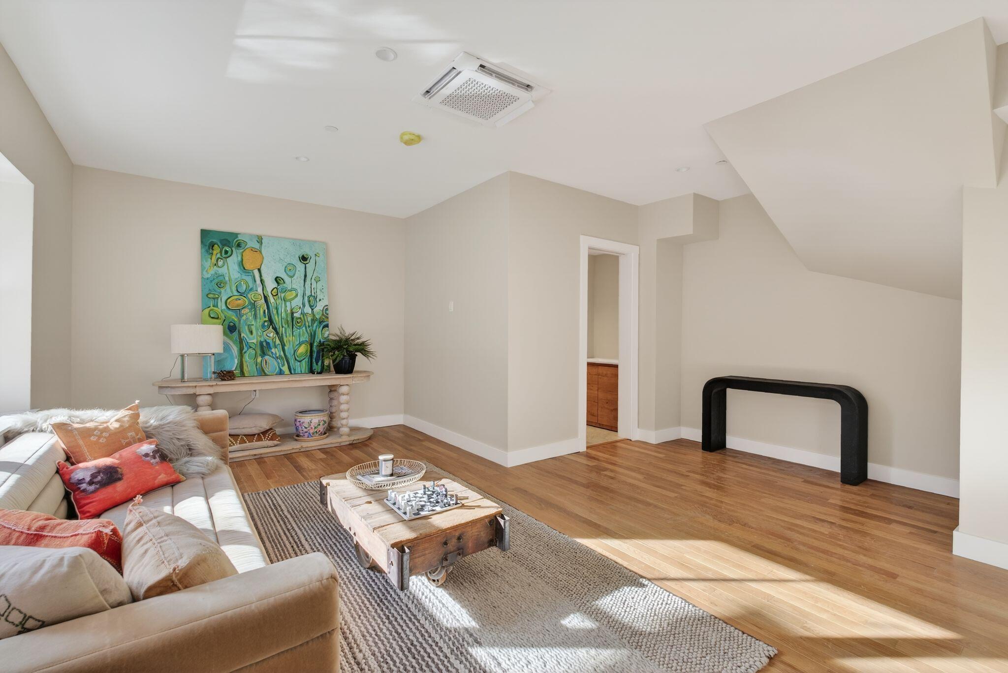 55 Carleton Street, Unit B Portland, ME 04102 - Photo 47 of 62 63_DSC07494