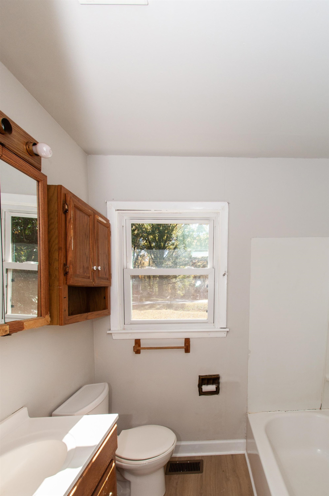 810-806 Grovemont Road Raleigh, NC 27603 - Photo 13 of 26 Main Bath