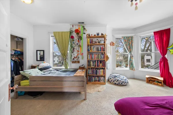 $1,199,000 | 4322 North Greenview Avenue, Chicago, IL 60613