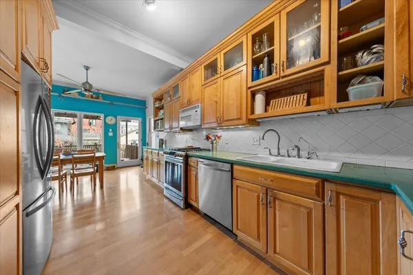 $1,199,000 | 4322 North Greenview Avenue, Chicago, IL 60613