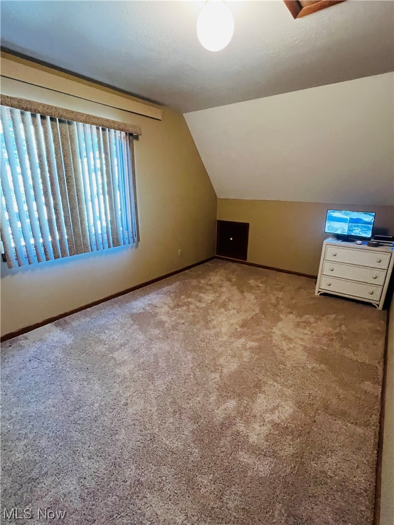 7129 State Rte 5 Ravenna, OH 44266 - Photo 20 of 28 Bedroom 3