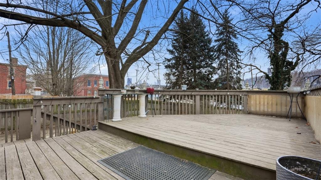 1411 Page Street Pittsburgh, PA 15233 - Photo 30 of 44