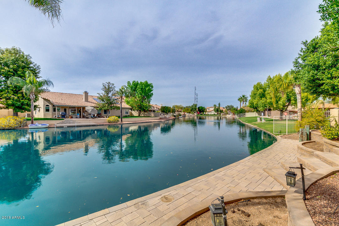 232 North Riata Street Gilbert, AZ 85234 - Photo 36 of 46 36-Riata