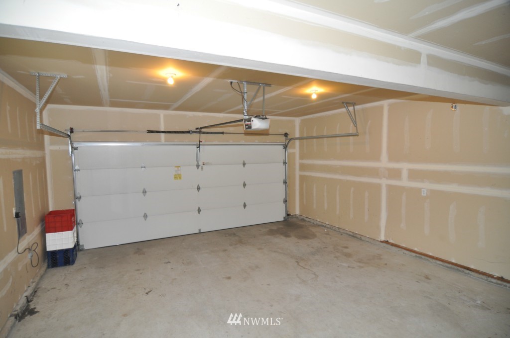 4044 Glengary Road Bellingham, WA 98226 - Photo 21 of 25 Gallery Image 21