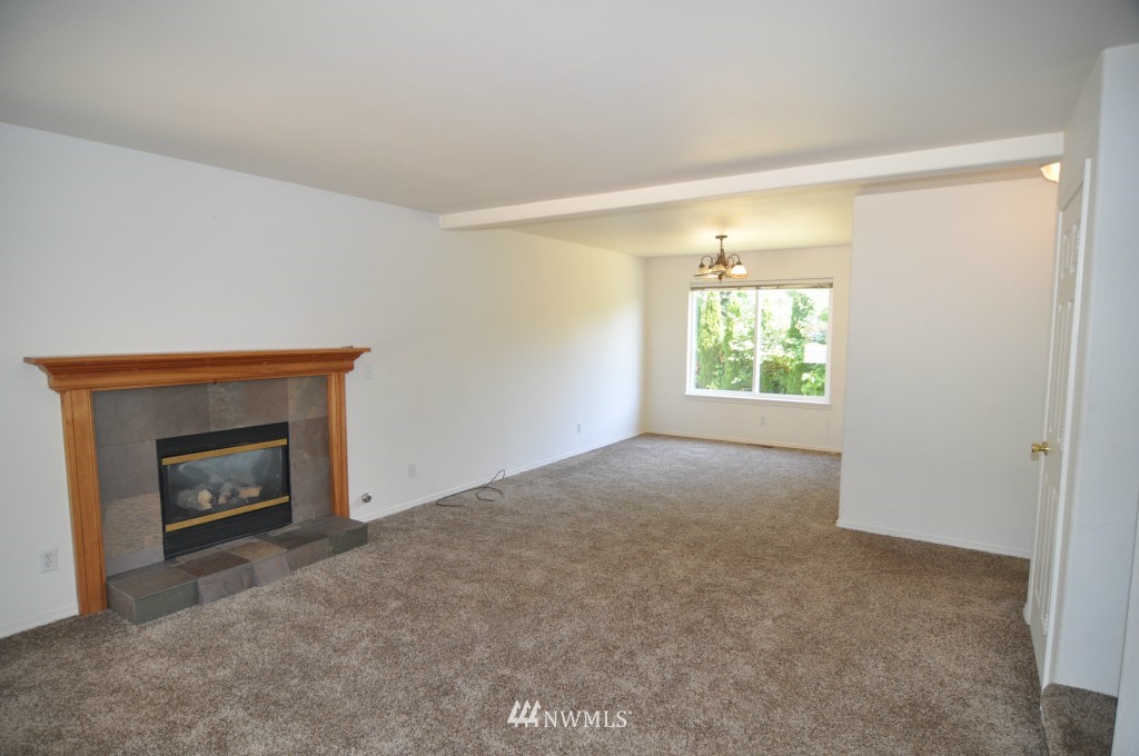 4044 Glengary Road Bellingham, WA 98226 - Photo 6 of 25 Gallery Image 6
