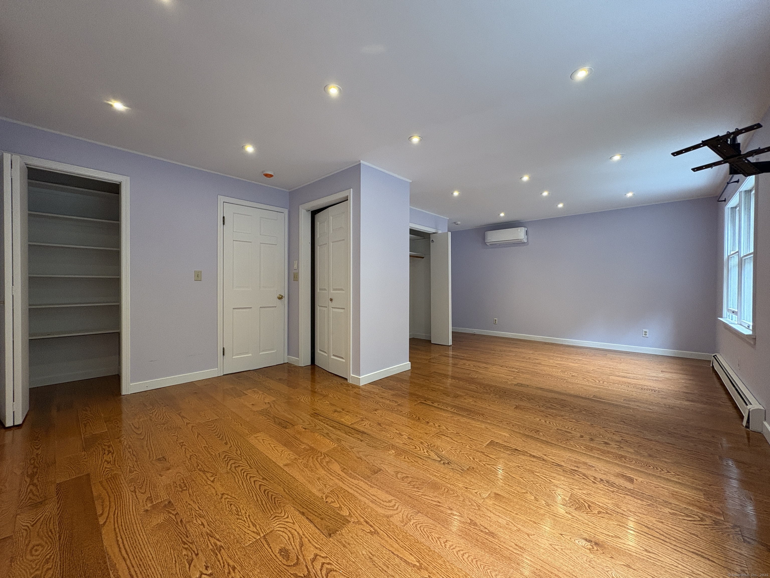 158 Jelliff Mill Road New Canaan, CT 06840 - Photo 13 of 40