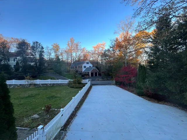 $7,500 | 158 Jelliff Mill Road, New Canaan, CT 06840