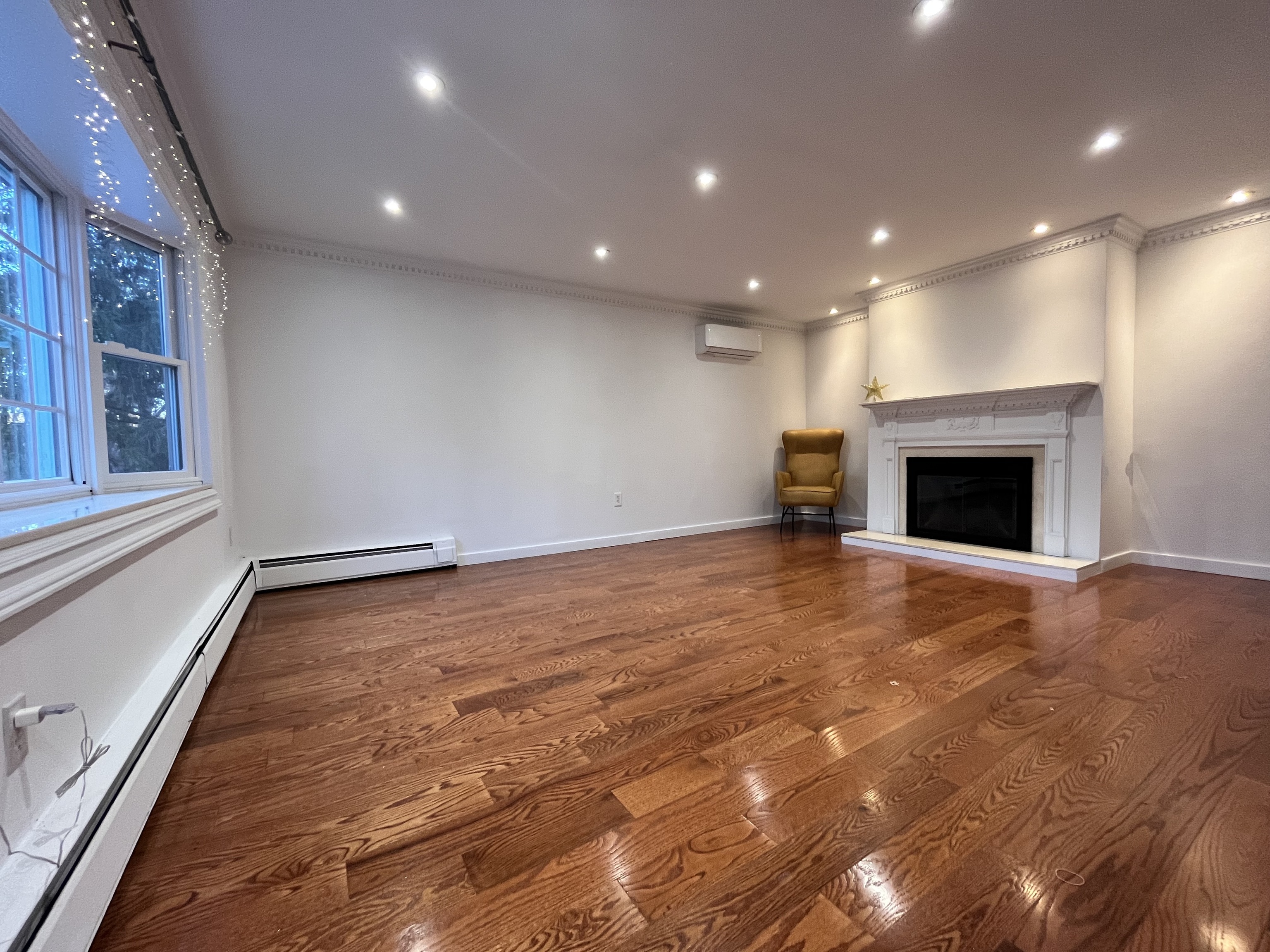 158 Jelliff Mill Road New Canaan, CT 06840 - Photo 5 of 40