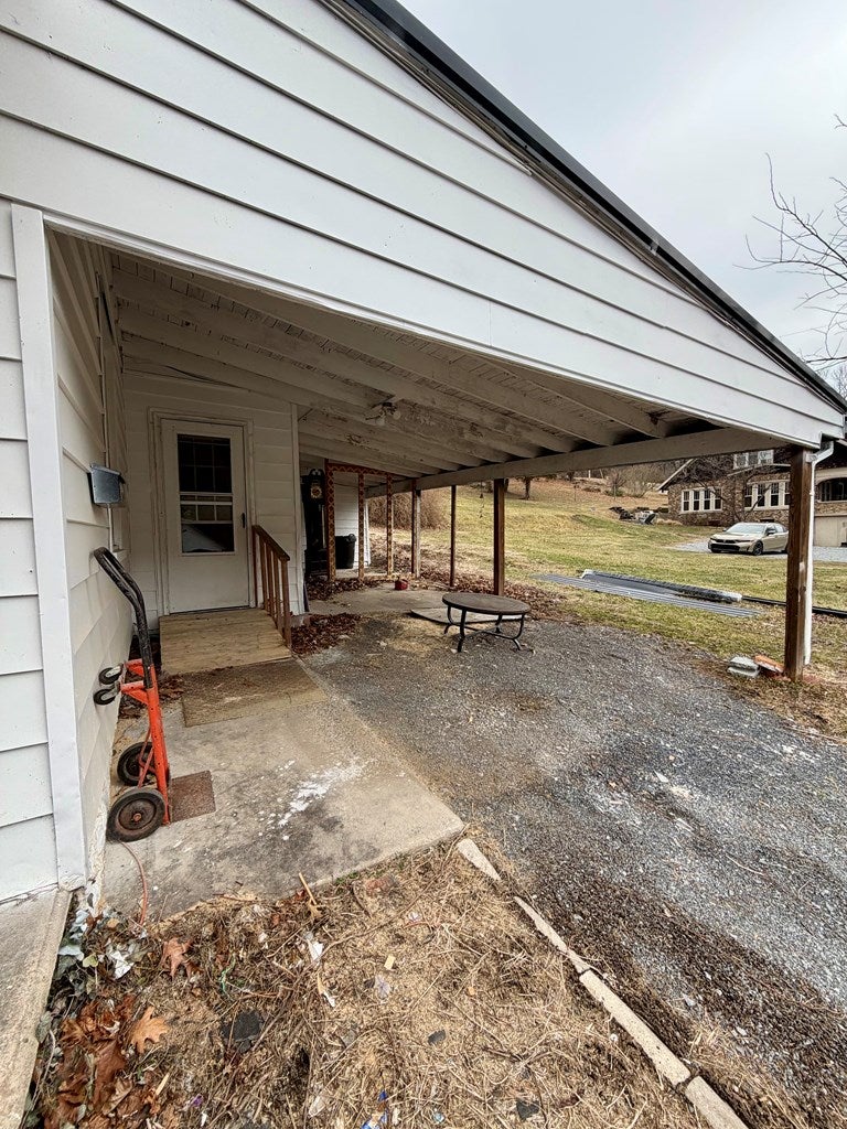 253 Standing Stone Road Huntingdon, PA 16652 - Photo 5 of 32 Gallery Image 5