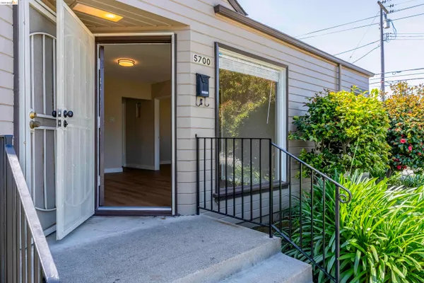 $1,050,000 | 1114 South 57th Street, Richmond, CA 94804