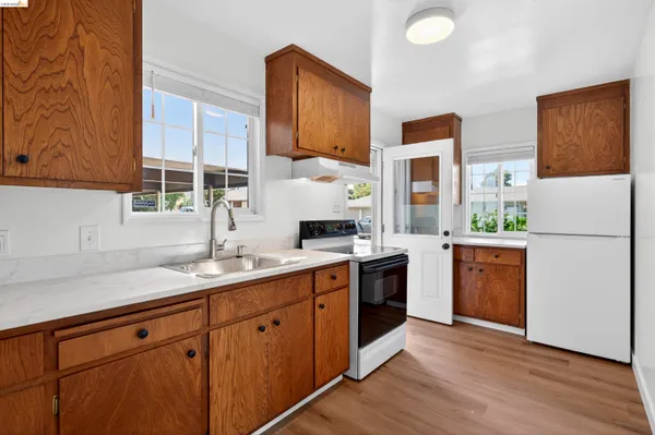 $1,050,000 | 1114 South 57th Street, Richmond, CA 94804