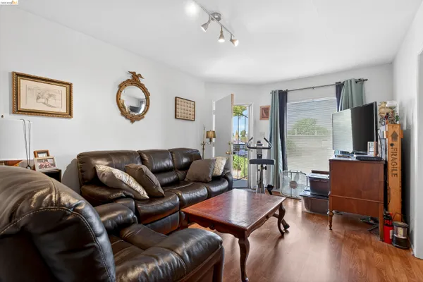 $1,050,000 | 1114 South 57th Street, Richmond, CA 94804
