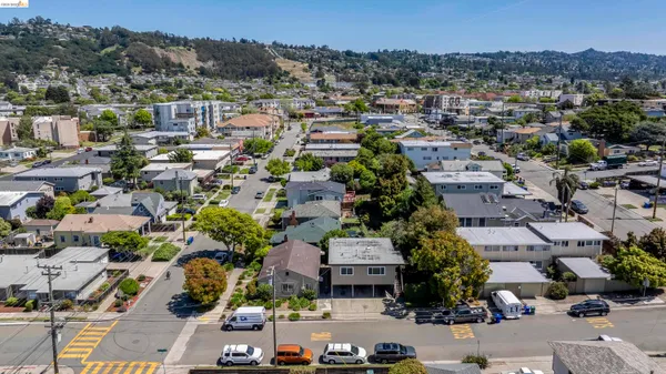 $1,050,000 | 1114 South 57th Street, Richmond, CA 94804