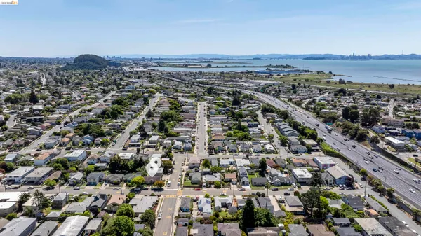 $1,050,000 | 1114 South 57th Street, Richmond, CA 94804