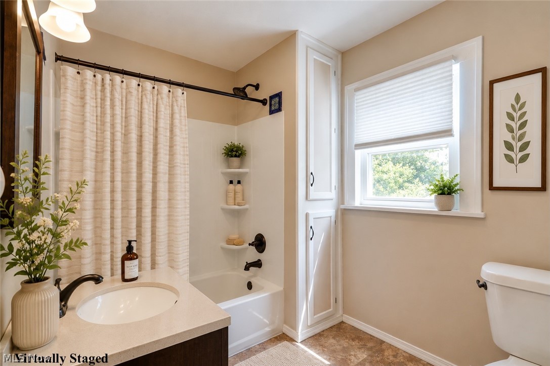 391 Reed Avenue Akron, OH 44301 - Photo 27 of 40 Virtually staged