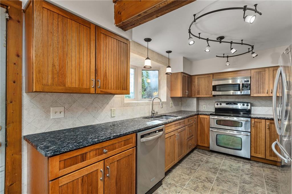 305 Gadsby Road Stoneboro, PA 16153 - Photo 23 of 36 Gallery Image 23
