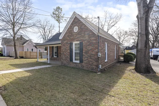 $289,000 | 111 1st Avenue, Mount Pleasant, TN 38474