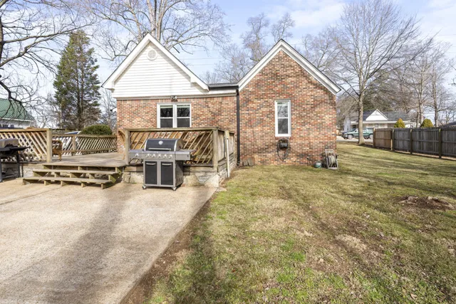 $289,000 | 111 1st Avenue, Mount Pleasant, TN 38474