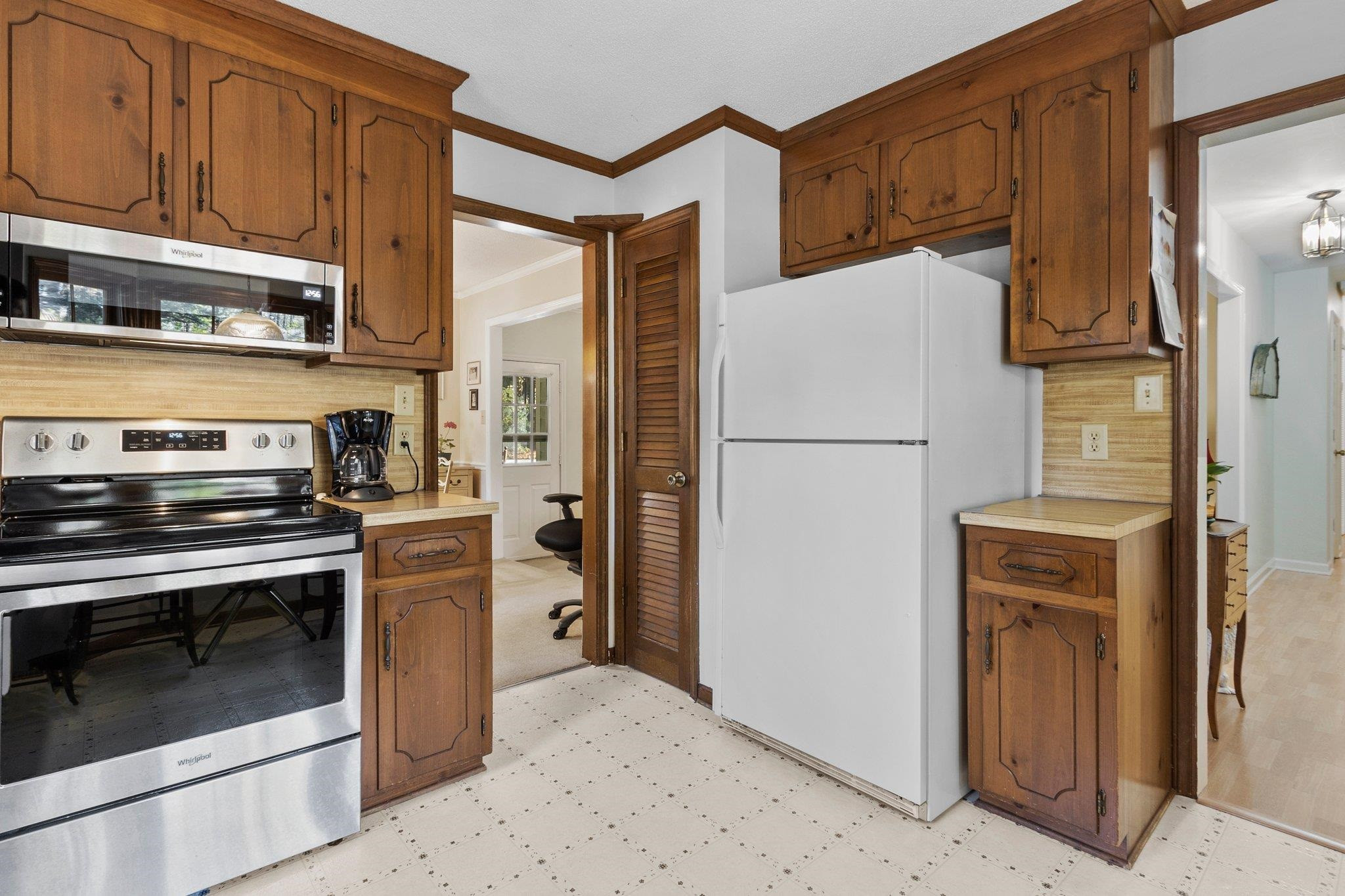 805 Nuttree Place Raleigh, NC 27606 - Photo 13 of 34 Photo 13