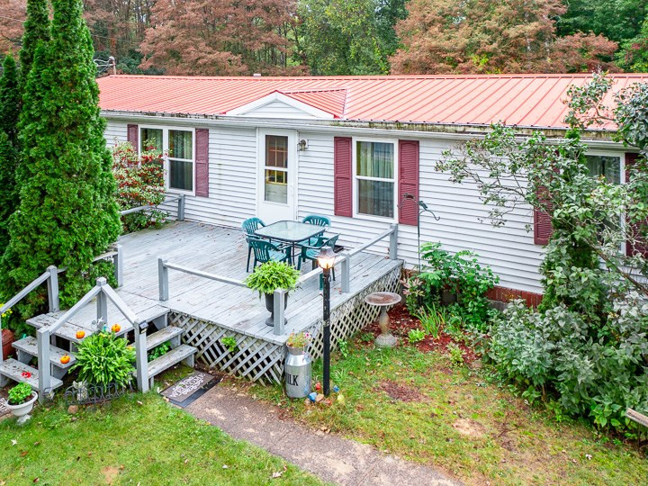 27 Carter Court Plattsburgh, NY 12901 - Photo 6 of 54 Gallery Image 6