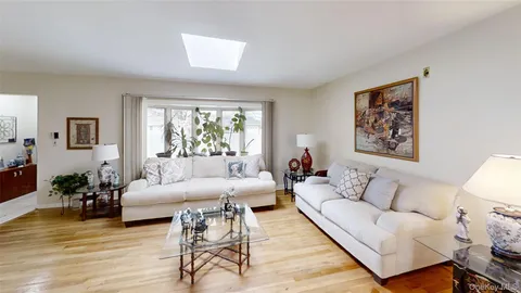 $750,000 | 262 Cherry Place, East Meadow, NY 11554