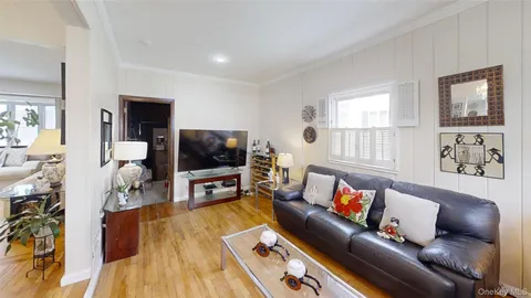 $750,000 | 262 Cherry Place, East Meadow, NY 11554