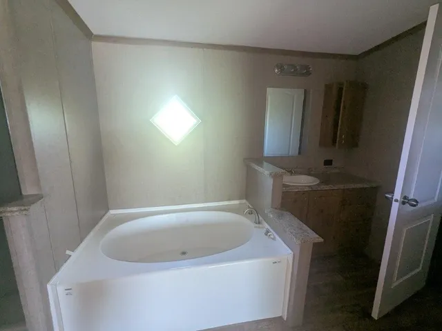 $259,900 | 104 Grace Drive, Corsicana, TX 75110