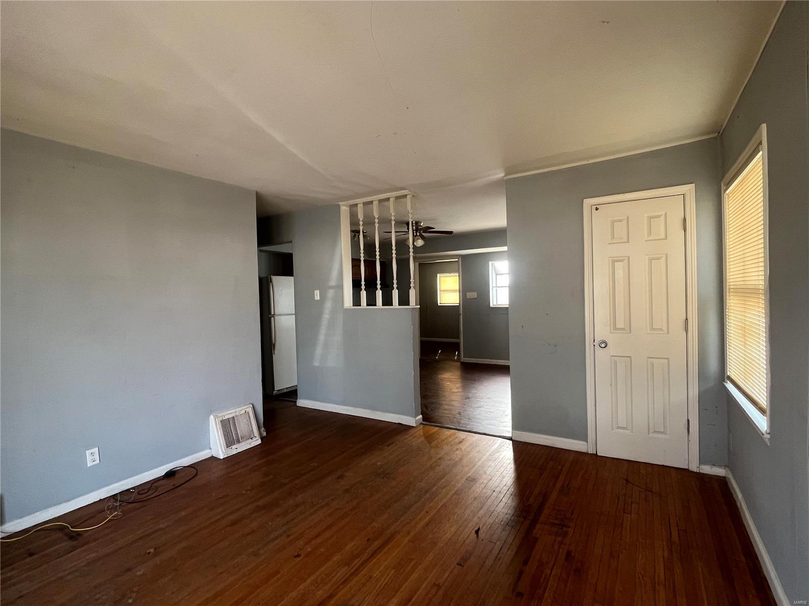 336 Lanark Road St. Louis, MO 63137 - Photo 3 of 16