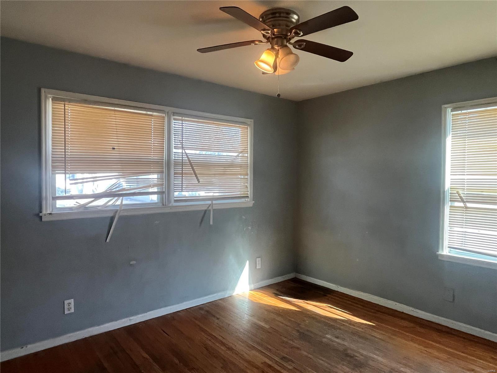 336 Lanark Road St. Louis, MO 63137 - Photo 8 of 16
