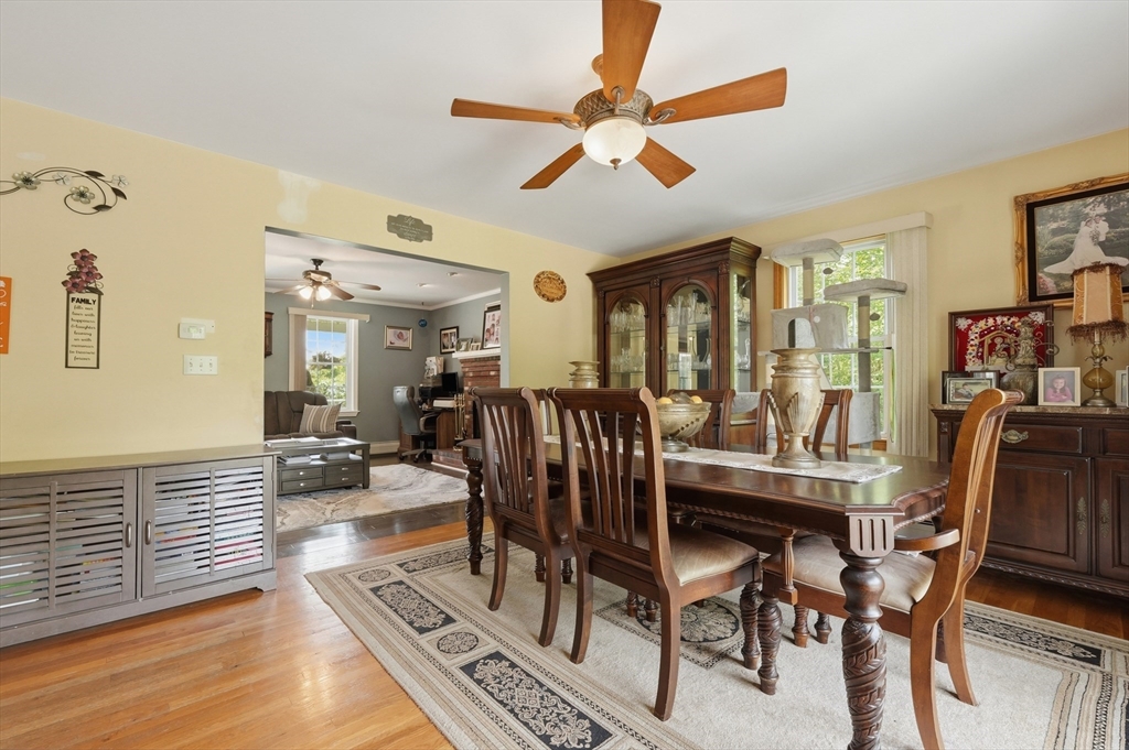 1527 Main Street Acushnet, MA 02743 - Photo 17 of 32