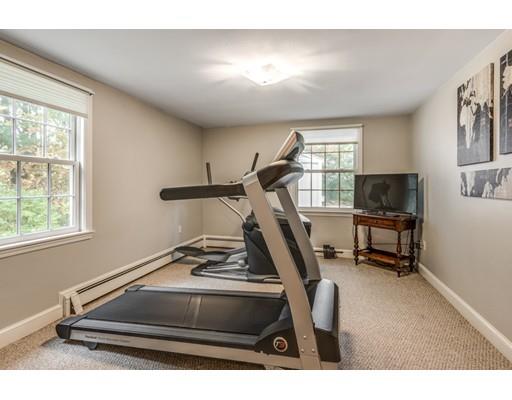 175 Locksley Road Lynnfield, MA 01940 - Photo 21 of 30 Gallery Image 21