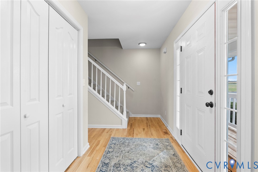 842 Hardtimes Road Farmville, VA 23901 - Photo 3 of 50 Entrance foyer with stairway and light wood-style